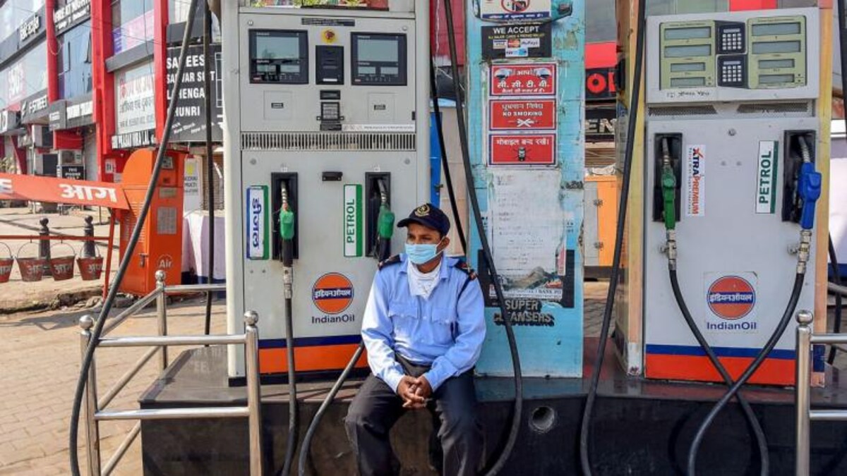 Petrol Price Rises Crosses Rs 105 In Mumbai Diesel Remains Unchanged Businesstoday