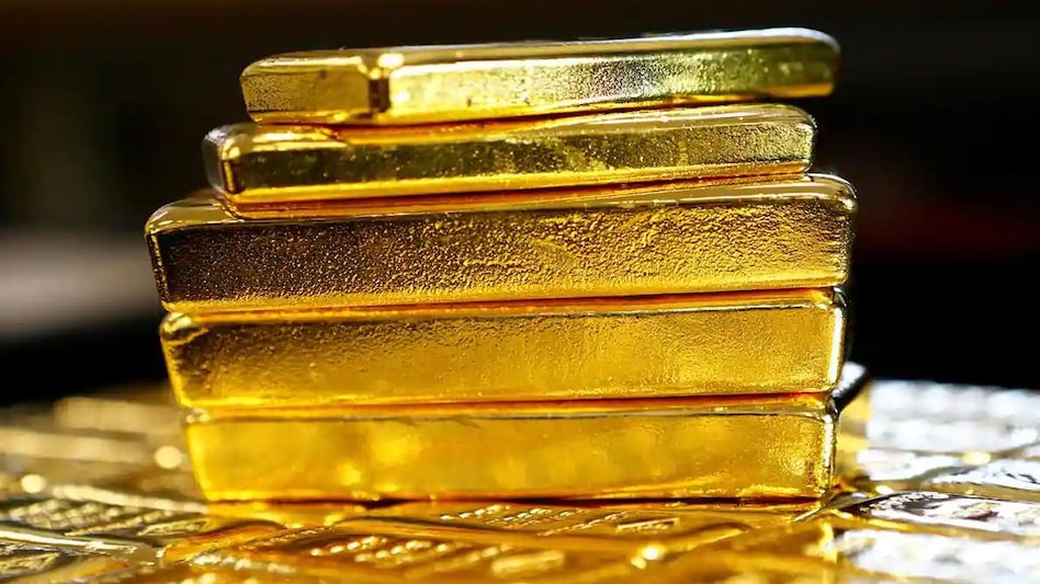 U.S. gold futures fell 0.1% to $1,798.20 per ounce (Source: Reuters) U.S. gold futures fell 0.1% to $1,798.20 per ounce (Source: Reuters)