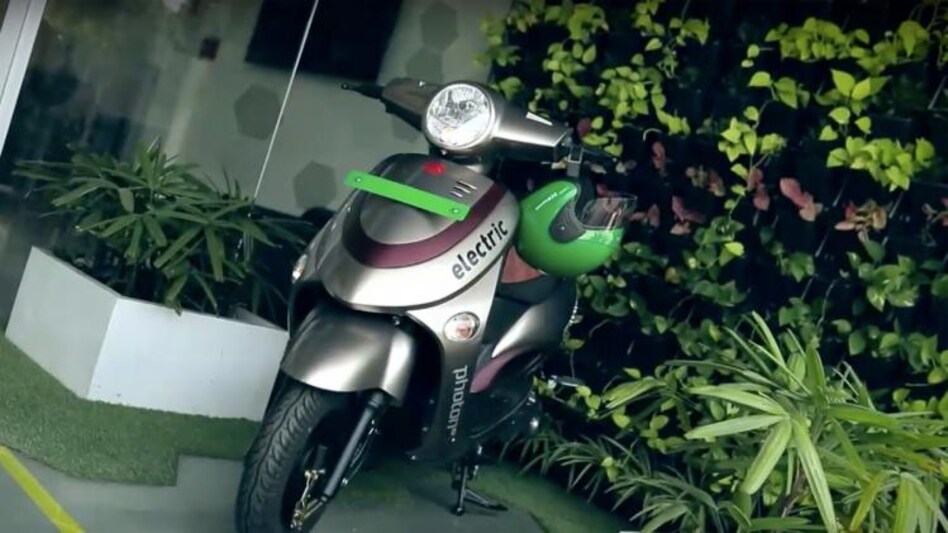 Hero Electric Vehicles aims to sell 10 lakh units by 2025-26 Hero Electric Vehicles aims to sell 10 lakh units by 2025-26