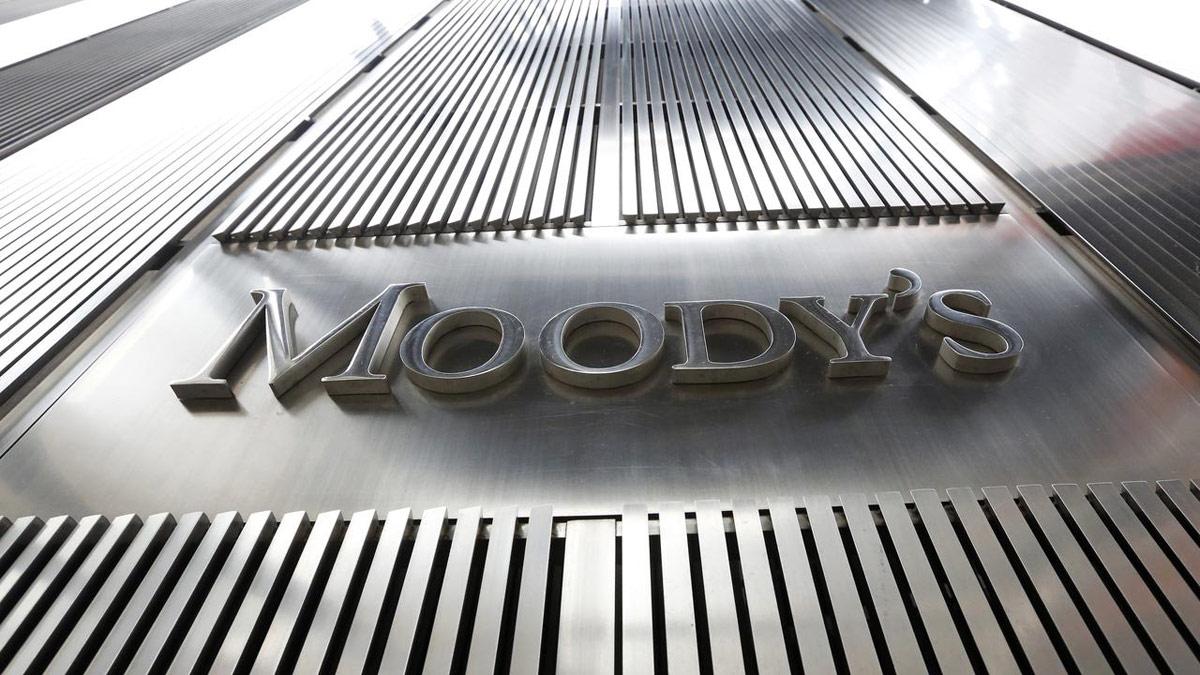 Moody's estimates economic recovery to resume by year-end Moody's estimates economic recovery to resume by year-end