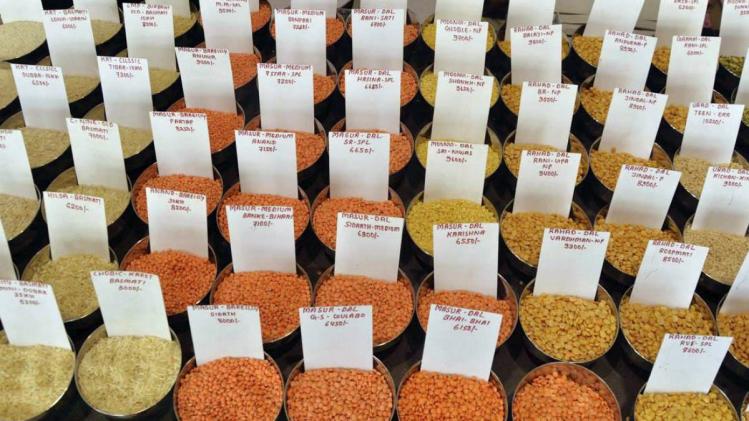Centre imposes stock limits on pulses till Oct to check price rise