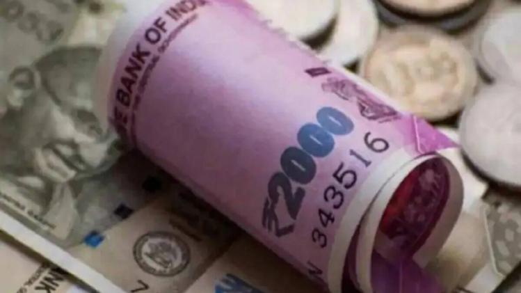 Hybrid funds witness net inflow of Rs 27,220 crore in June quarter