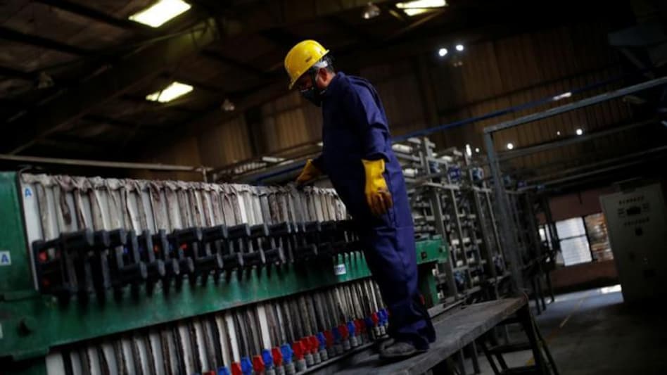 Prices were also boosted last week by rumours of a lead refinery declaring force majeure, analysts and traders said, though no such news subsequently emerged Prices were also boosted last week by rumours of a lead refinery declaring force majeure, analysts and traders said, though no such news subsequently emerged