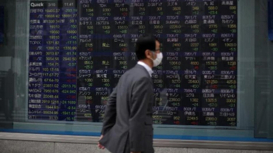 At 07:02, the yuan was quoted at 6.4829 per U.S. dollar, 0.07% weaker than the previous close of 6.4786 (Source: Reuters) At 07:02, the yuan was quoted at 6.4829 per U.S. dollar, 0.07% weaker than the previous close of 6.4786 (Source: Reuters)