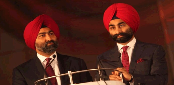 Malvinder Singh (L) and Shivinder Singh (R) are presently in prison and facing an investigation by the EOW of Delhi Police and ED in a multi-crore loan scam at Religare Enterprises Malvinder Singh (L) and Shivinder Singh (R) are presently in prison and facing an investigation by the EOW of Delhi Police and ED in a multi-crore loan scam at Religare Enterprises