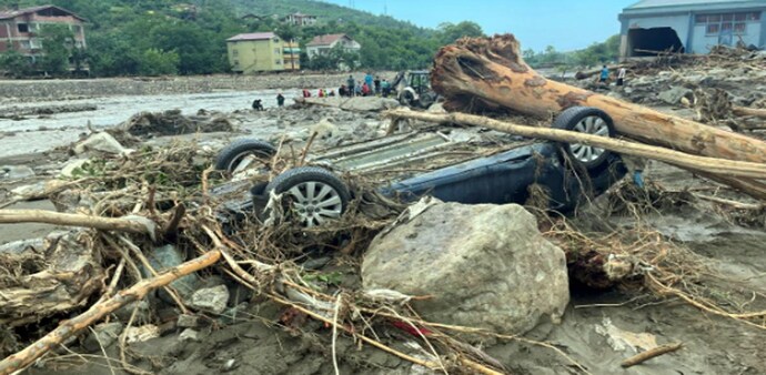 The US Tsunami Warning System said there was no tsunami warning after the quake. The US Tsunami Warning System said there was no tsunami warning after the quake.