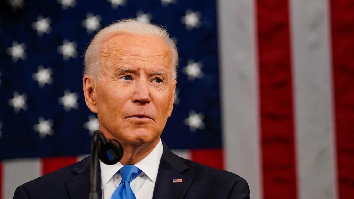 Joe Biden expected to decide on Afghan evacuation deadline in 24 hrs