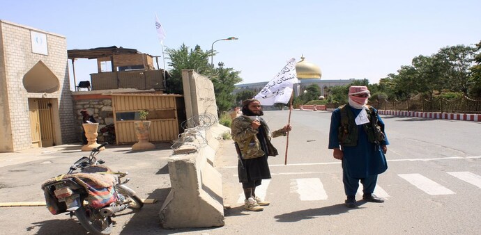 Taliban fighters keep watch in Ghazni province, Afghanistan. MEA official spokesperson Arindam Bagchi says there are still Indian nationals in Afghanistan who wish to return and the government is in touch with them. Photo: Reuters Taliban fighters keep watch in Ghazni province, Afghanistan. MEA official spokesperson Arindam Bagchi says there are still Indian nationals in Afghanistan who wish to return and the government is in touch with them. Photo: Reuters