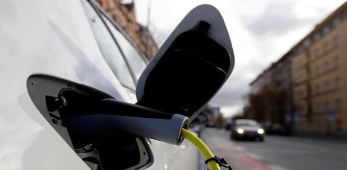 Bharat Heavy Electricals Limited (BHEL) set up a network of solar-based electric vehicle charging stations Bharat Heavy Electricals Limited (BHEL) set up a network of solar-based electric vehicle charging stations