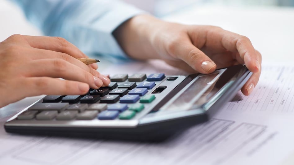 The employer is liable to pay the amount of gratuity due within a period of 30 days from the date of retirement/resignation The employer is liable to pay the amount of gratuity due within a period of 30 days from the date of retirement/resignation