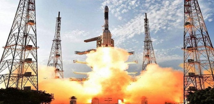 ISRO’s GSLV-F10 rocket will carry the 2,268-kg Gisat-1 into Earth’s geo-orbit ISRO’s GSLV-F10 rocket will carry the 2,268-kg Gisat-1 into Earth’s geo-orbit