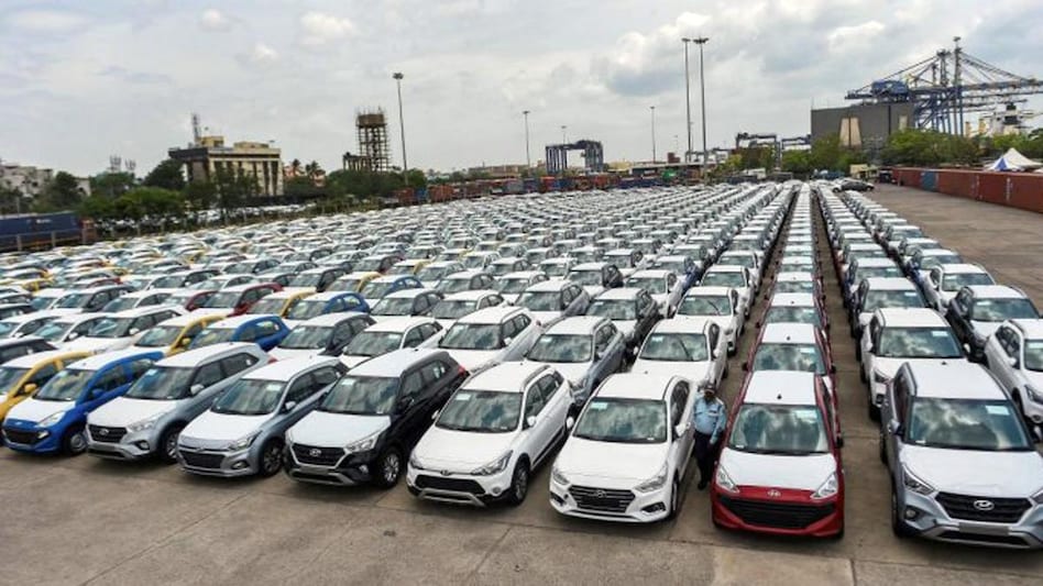 The policy also provides an opportunity for small and medium enterprises to set up vehicle testing centers (Source:PTI) The policy also provides an opportunity for small and medium enterprises to set up vehicle testing centers (Source:PTI)