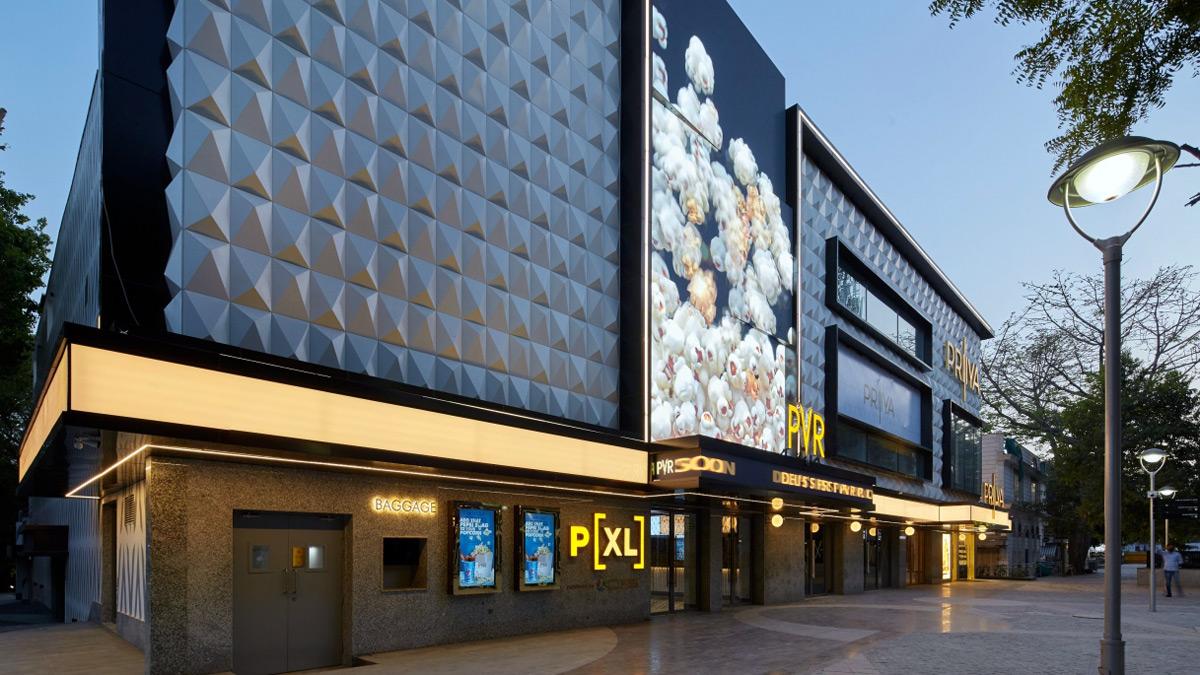 Priya wasn't just about the theatre, but the entire Basant Lok Complex. Priya wasn't just about the theatre, but the entire Basant Lok Complex.