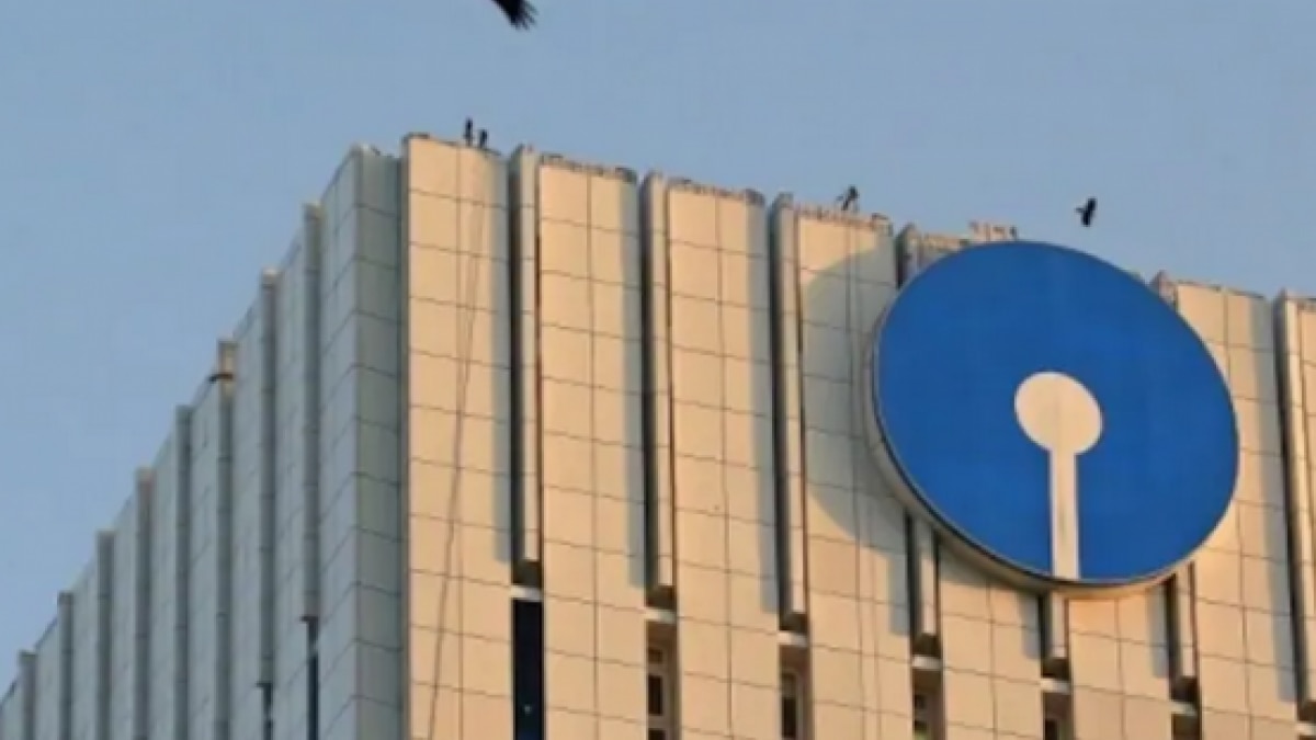 The low realisation trend has been uniform for the banking industry dominated by public sector banks The low realisation trend has been uniform for the banking industry dominated by public sector banks