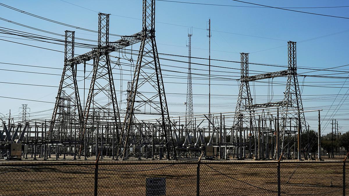 Centre revises standard bid documents to further ease of doing business 