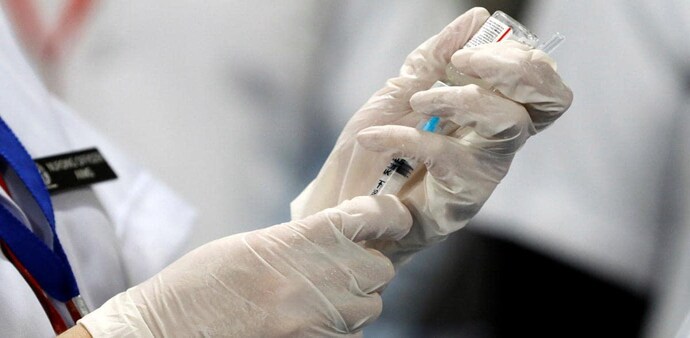 Commenting on mixing of vaccines, she said there was a situation where inadvertently two different vaccines were given in two doses Commenting on mixing of vaccines, she said there was a situation where inadvertently two different vaccines were given in two doses