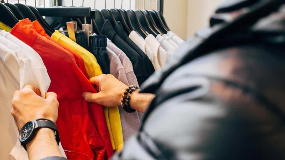 During the event, the shoppers will be able to buy products from brands such as BIBA, W, Libas Anouk. According to the statement released by Myntra, the e-commerce platform expects over 1.1 million first-time shoppers to shop during the event. During the event, the shoppers will be able to buy products from brands such as BIBA, W, Libas Anouk. According to the statement released by Myntra, the e-commerce platform expects over 1.1 million first-time shoppers to shop during the event.