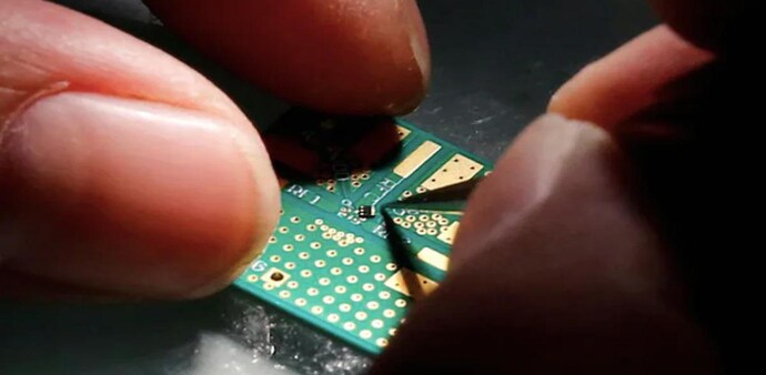 Deep Vision is the developer of an AI processor and comprehensive software development suite for edge computing applications Deep Vision is the developer of an AI processor and comprehensive software development suite for edge computing applications