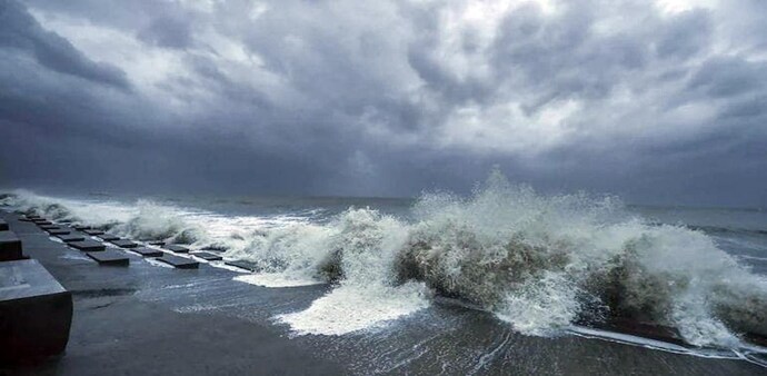 Parts of north interior Odisha, Telangana and Chhattisgarh may also experience heavy rainfall on Sunday Parts of north interior Odisha, Telangana and Chhattisgarh may also experience heavy rainfall on Sunday