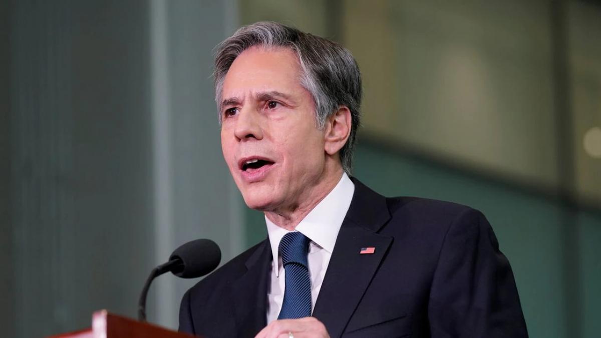 US Secretary of State Tony Blinken discusses way forward in Afghanistan with Pak FM Qureshi