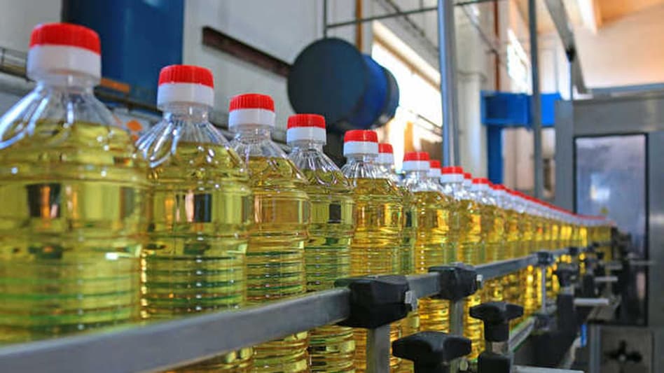 India imported 93,70,147 tonne of edible oil between November 2020 and July 2021 India imported 93,70,147 tonne of edible oil between November 2020 and July 2021