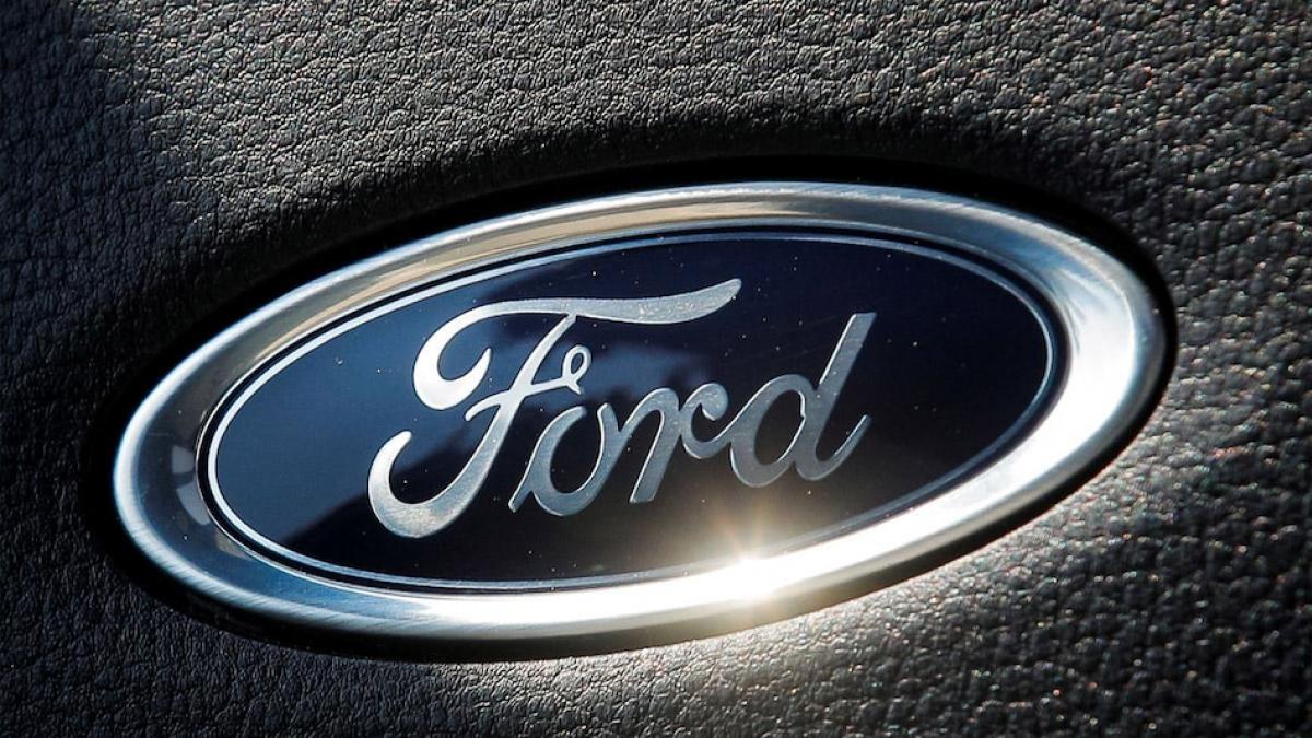 Ford entered India in the mid-1990s with Mahindra as the partner, which saw the launch of models such as Escort and Ikon. Ford entered India in the mid-1990s with Mahindra as the partner, which saw the launch of models such as Escort and Ikon.