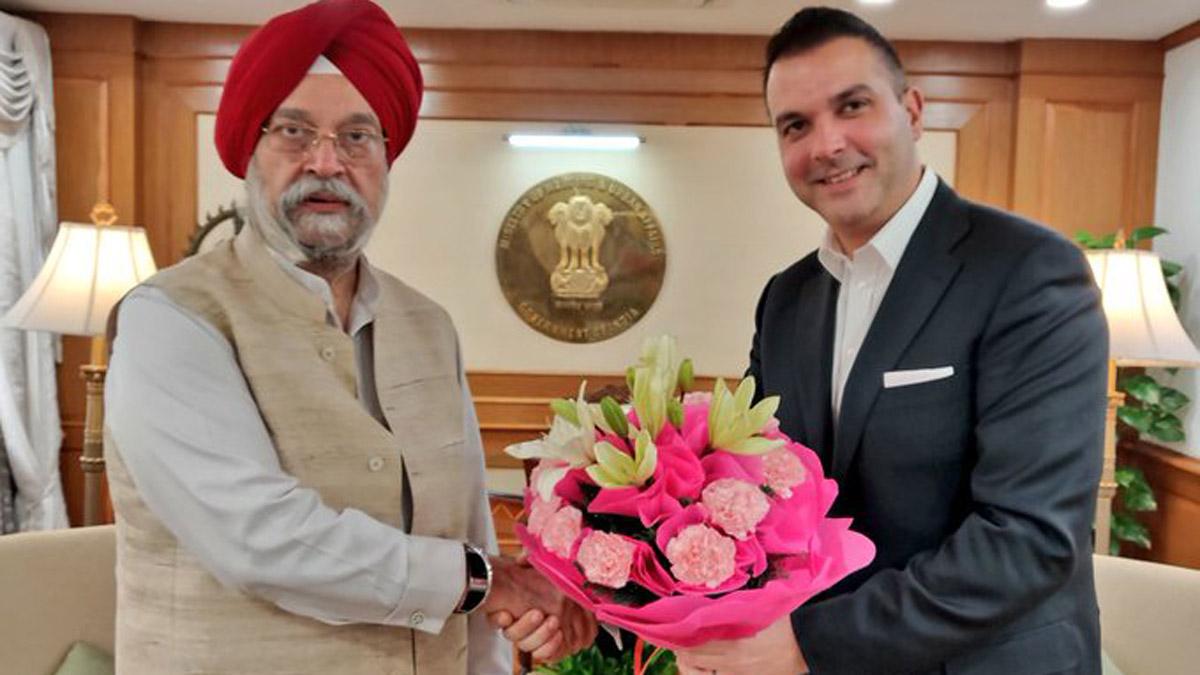 Jeh Wadia with former Aviation Minister Hardeep Singh Puri Jeh Wadia with former Aviation Minister Hardeep Singh Puri