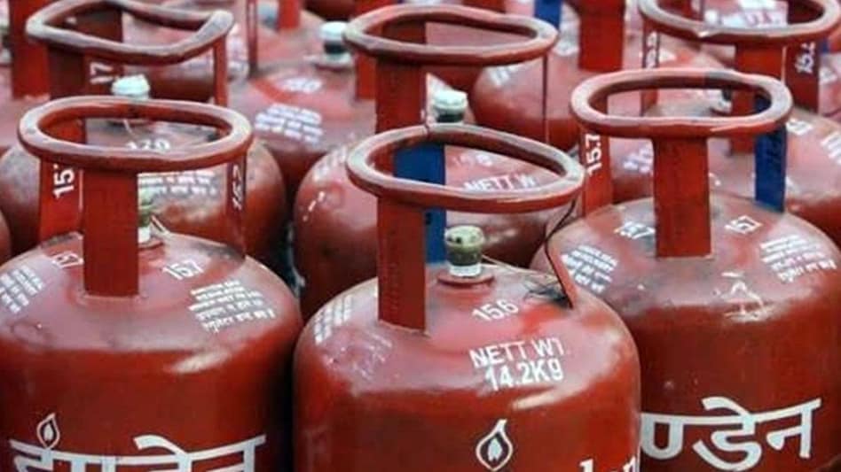 Price of non-subsidised LPG for domestic purposes hiked Price of non-subsidised LPG for domestic purposes hiked