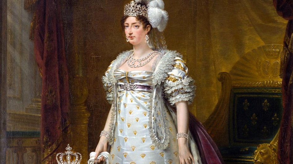 Marie-Antoinette’s surviving daughter Marie-Thérèse Charlotte of France, wearing the bracelets in an 1816 portrait by French painter Antoine-Jean Gros. Photo: Christie's Marie-Antoinette’s surviving daughter Marie-Thérèse Charlotte of France, wearing the bracelets in an 1816 portrait by French painter Antoine-Jean Gros. Photo: Christie's