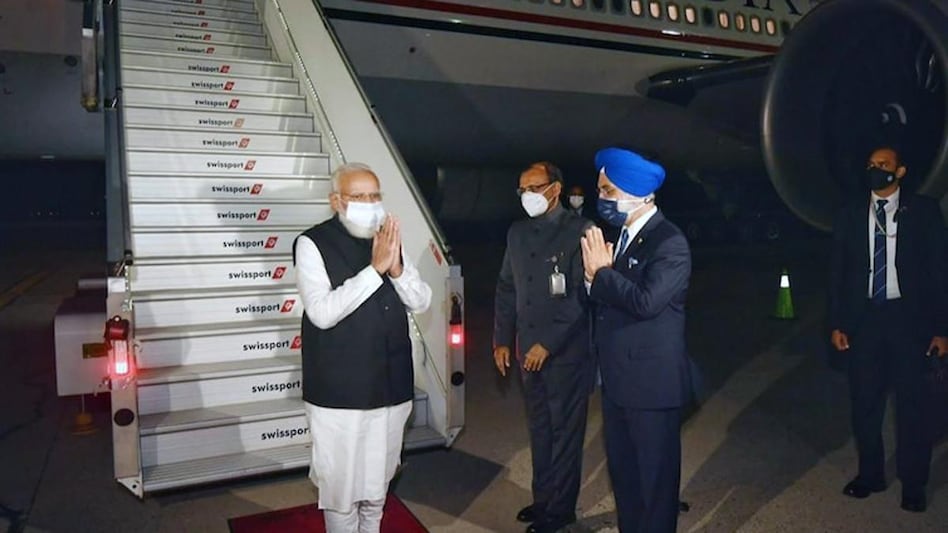 PM Modi in US Live Updates: Prime Minister Narendra Modi arrived in New York to address UN General Assembly. (Photo: Twitter@NarendraModi) PM Modi in US Live Updates: Prime Minister Narendra Modi arrived in New York to address UN General Assembly. (Photo: Twitter@NarendraModi)