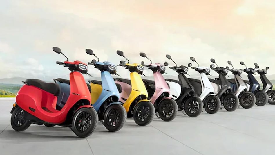 Ola opened the sale of its e-scooters -- S1 and S1 Pro -- on Wednesday through its app. Ola opened the sale of its e-scooters -- S1 and S1 Pro -- on Wednesday through its app.