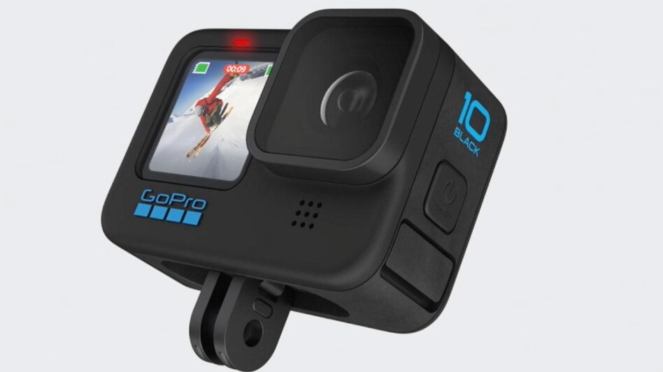 GoPro has also done away with all plastics for the packaging of HERO10 Black. It ships in a durable travel case that can also fit additional GoPro mounts and accessories GoPro has also done away with all plastics for the packaging of HERO10 Black. It ships in a durable travel case that can also fit additional GoPro mounts and accessories