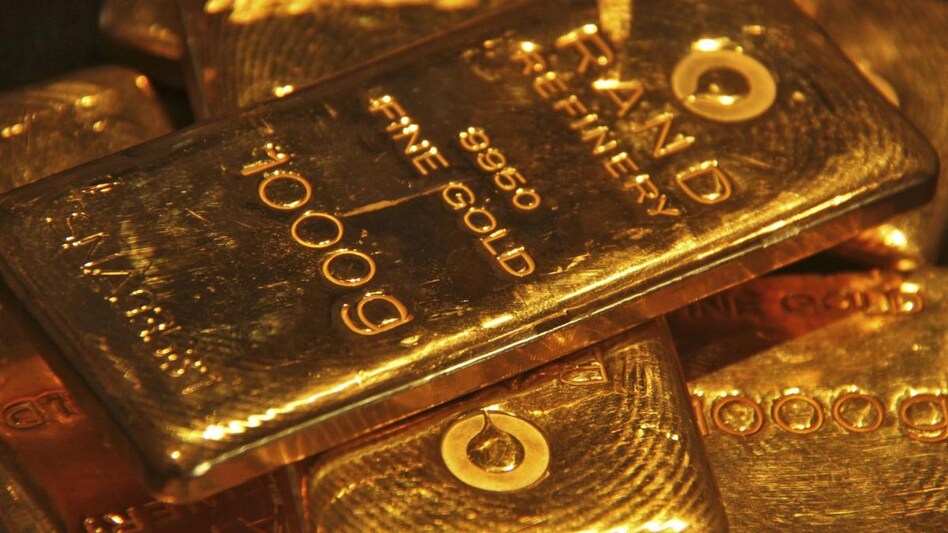 Spot gold was down 0.1% at $1,790.42 per ounce by 0424 GMT, while U.S. gold futures eased 0.1% to $1,791.70. Spot gold was down 0.1% at $1,790.42 per ounce by 0424 GMT, while U.S. gold futures eased 0.1% to $1,791.70.