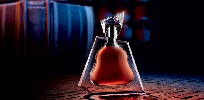 The cognac is an embodiment of the 250 years of history, knowledge and expertise of the distiller The cognac is an embodiment of the 250 years of history, knowledge and expertise of the distiller