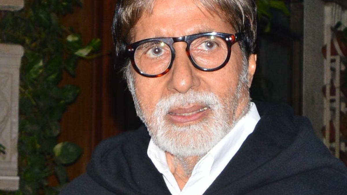 Amitabh Bachchan withdraws from ad campaign of paan masala brand Amitabh Bachchan withdraws from ad campaign of paan masala brand