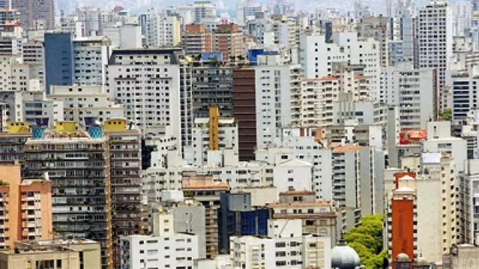 The tremendous jump in sales numbers could also be attributed to the 10-year-low home loan interest rates - home loans are currently available at 6.50% annual interest. The tremendous jump in sales numbers could also be attributed to the 10-year-low home loan interest rates - home loans are currently available at 6.50% annual interest.