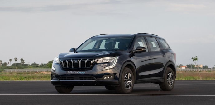 As per the revised price list, Mahindra XUV700 is priced between Rs 12.49 lakh and Rs 22.99 lakh As per the revised price list, Mahindra XUV700 is priced between Rs 12.49 lakh and Rs 22.99 lakh