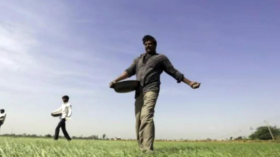 Crop insurance claims in the 2019-20 crop year (July-June) stood at Rs 27,398 crore. Crop insurance claims in the 2019-20 crop year (July-June) stood at Rs 27,398 crore.