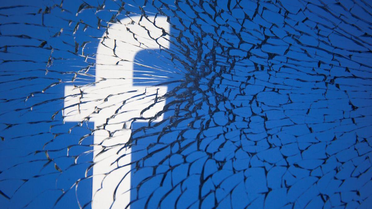 Facebook says 6-hour outage caused by maintenance error - BusinessToday