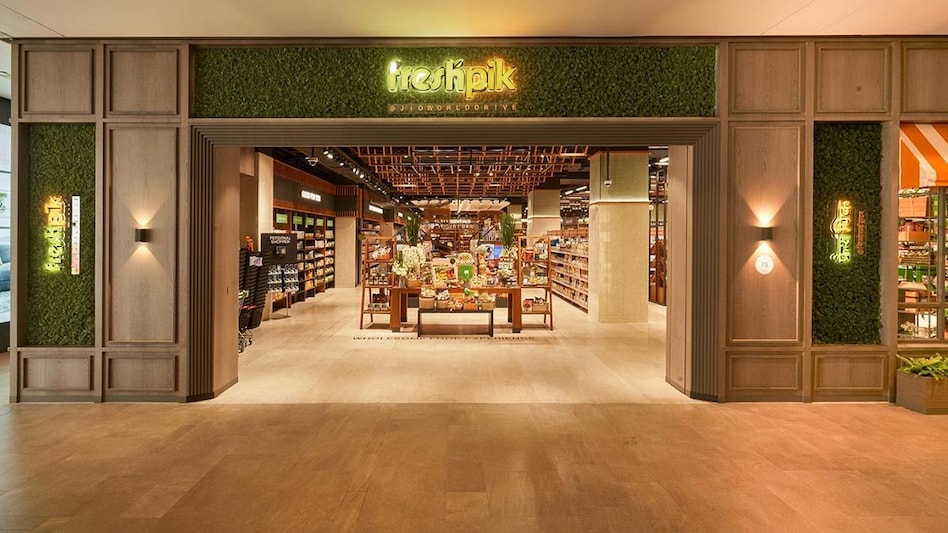 Freshpik marks Reliance Retail's foray into Ultra-Premium grocery segment in India. Freshpik marks Reliance Retail's foray into Ultra-Premium grocery segment in India.