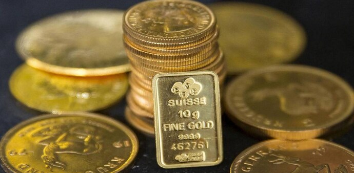 Gold ETFs are basically exchange-traded funds that invest in gold Gold ETFs are basically exchange-traded funds that invest in gold