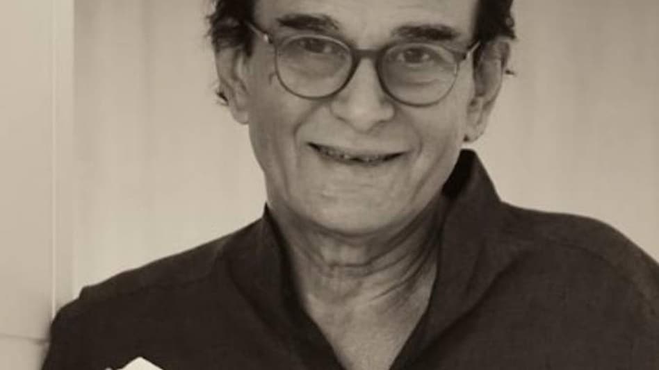 Marico founder Harsh Mariwala pens down points to make a company successful. Marico founder Harsh Mariwala pens down points to make a company successful.