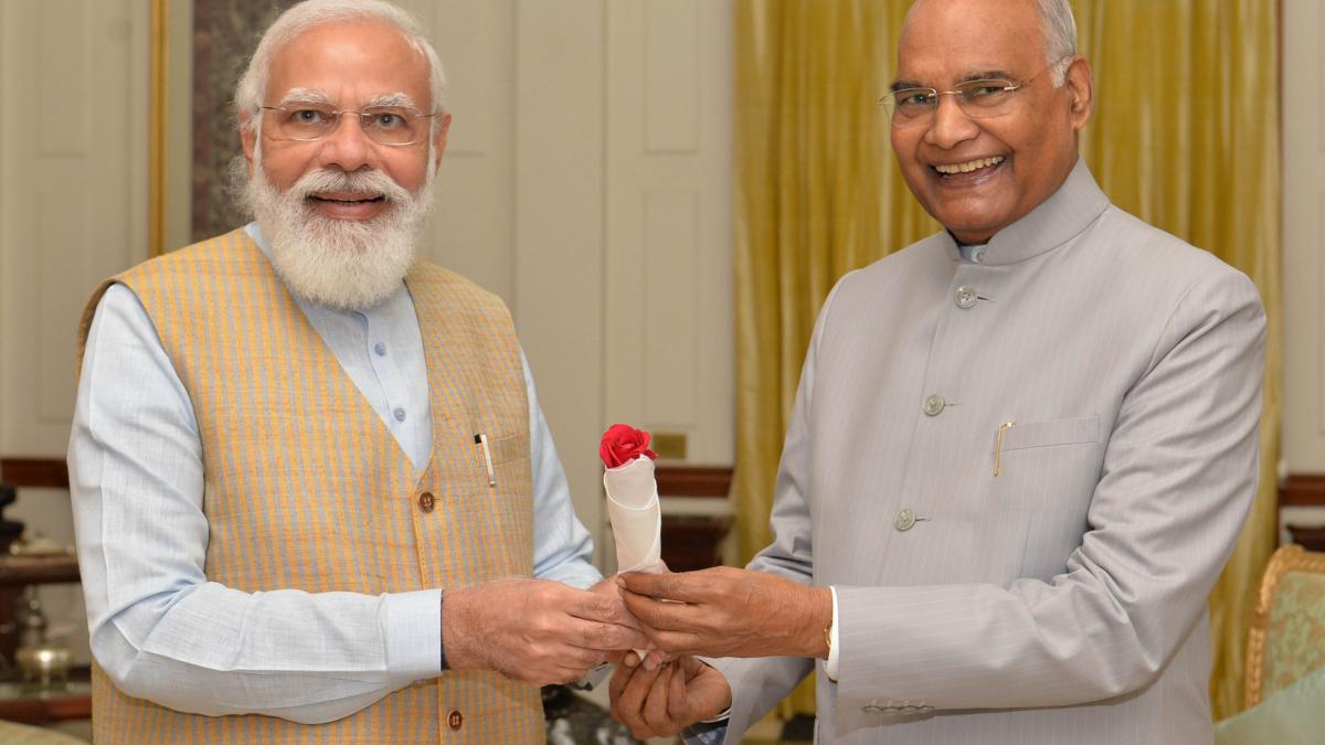 PM Modi also visited the President at the Rashtrapati Bhavan to wish and greet him with a rose this morning (Image: Rashtrapati Bhavan Twitter) PM Modi also visited the President at the Rashtrapati Bhavan to wish and greet him with a rose this morning (Image: Rashtrapati Bhavan Twitter)