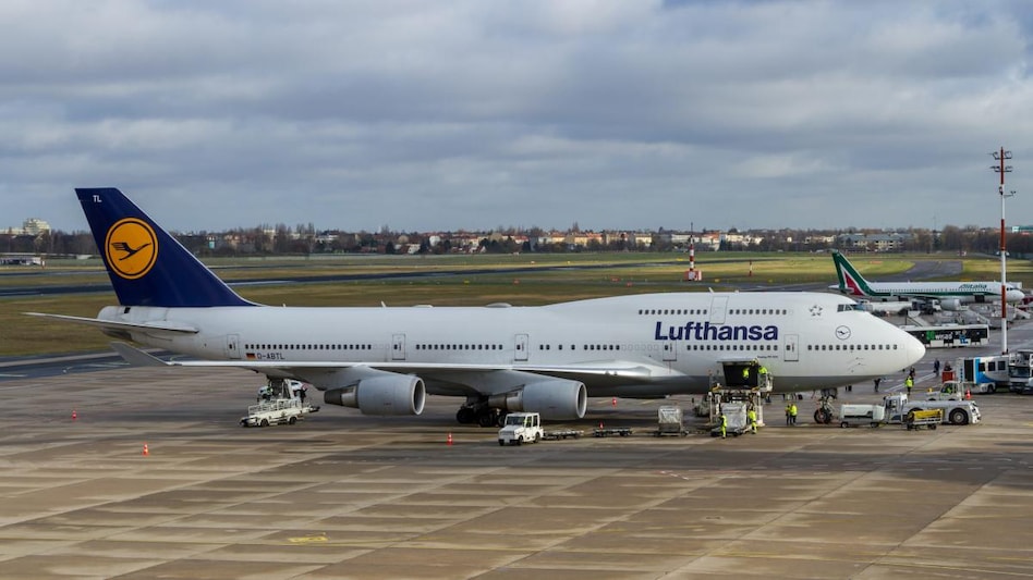India, Germany air traffic restrictions hurting both economies: Lufthansa CEO India, Germany air traffic restrictions hurting both economies: Lufthansa CEO