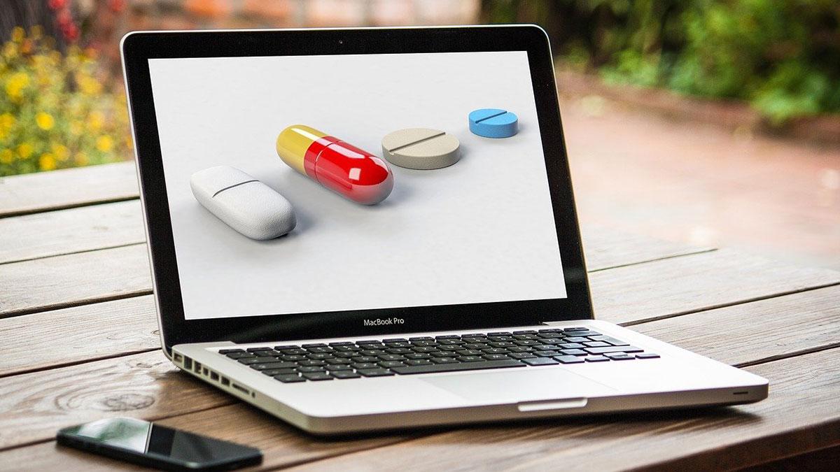 95 per cent of Indians are not aware of what medicine they have to take, leading to poor compliance and adherence 95 per cent of Indians are not aware of what medicine they have to take, leading to poor compliance and adherence