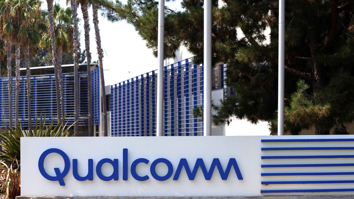 Qualcomm in August offered to buy Veoneer at an 18.4% premium to a July bid worth around $3.8 billion by Magna that had already been accepted by Veoneer's board. Qualcomm in August offered to buy Veoneer at an 18.4% premium to a July bid worth around $3.8 billion by Magna that had already been accepted by Veoneer's board.