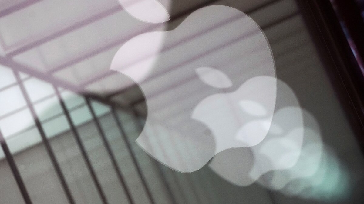 Apple Glasses may project visuals straight onto your eyeballs, new Apple patent suggests - Vimarsana News