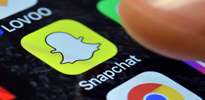 Snapchat's monthly user base reaches 100 million mark in India, eyes more localised experiences Snapchat's monthly user base reaches 100 million mark in India, eyes more localised experiences