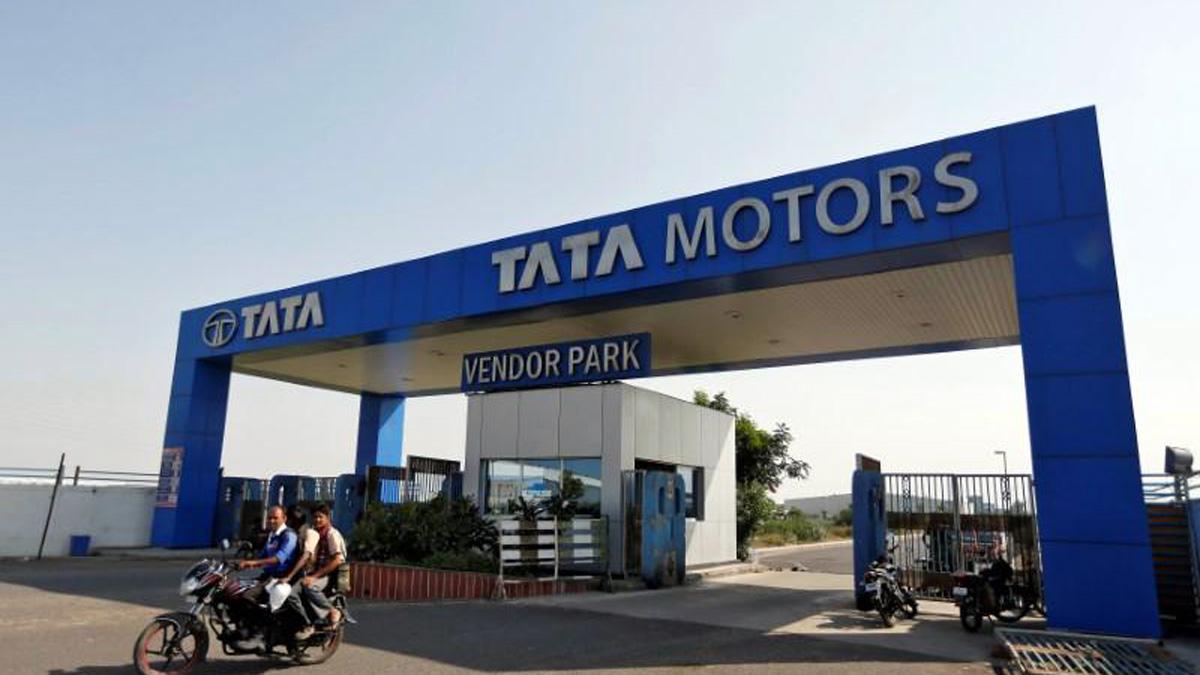 Tata Motors sold 83,933 passenger vehicles (PV) in Q2 of the current fiscal Tata Motors sold 83,933 passenger vehicles (PV) in Q2 of the current fiscal