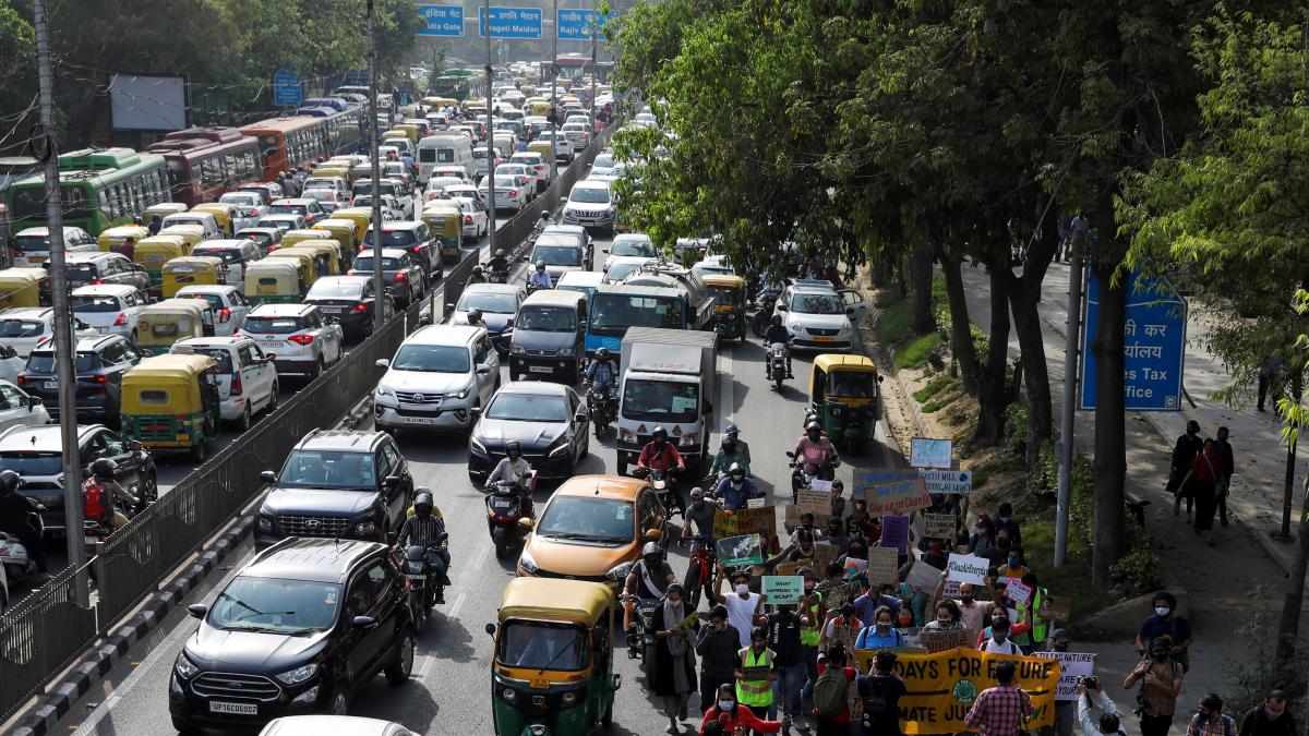 India rebuffs net zero emissions target, says pathway more important (Photo credit: Reuters)